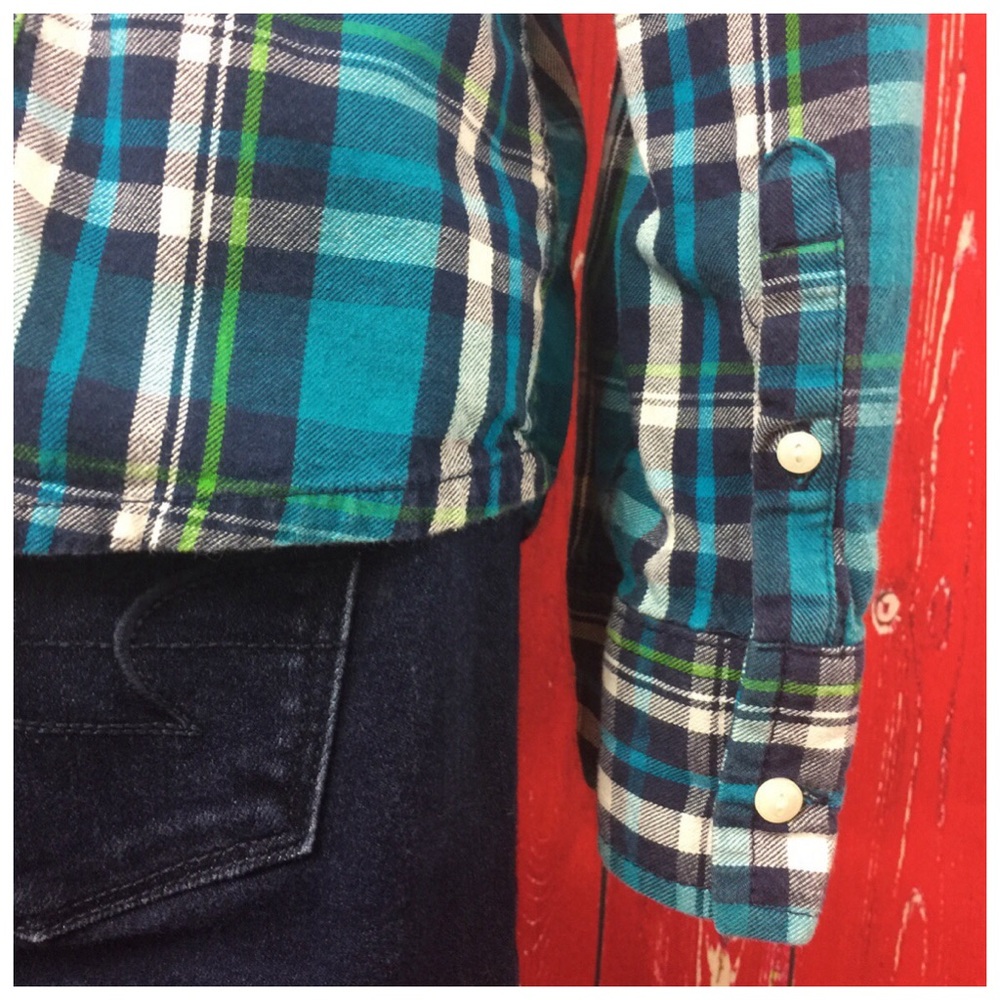 AEROPOSTALE 100% Cotton Tailored Button Plaid Shirt
